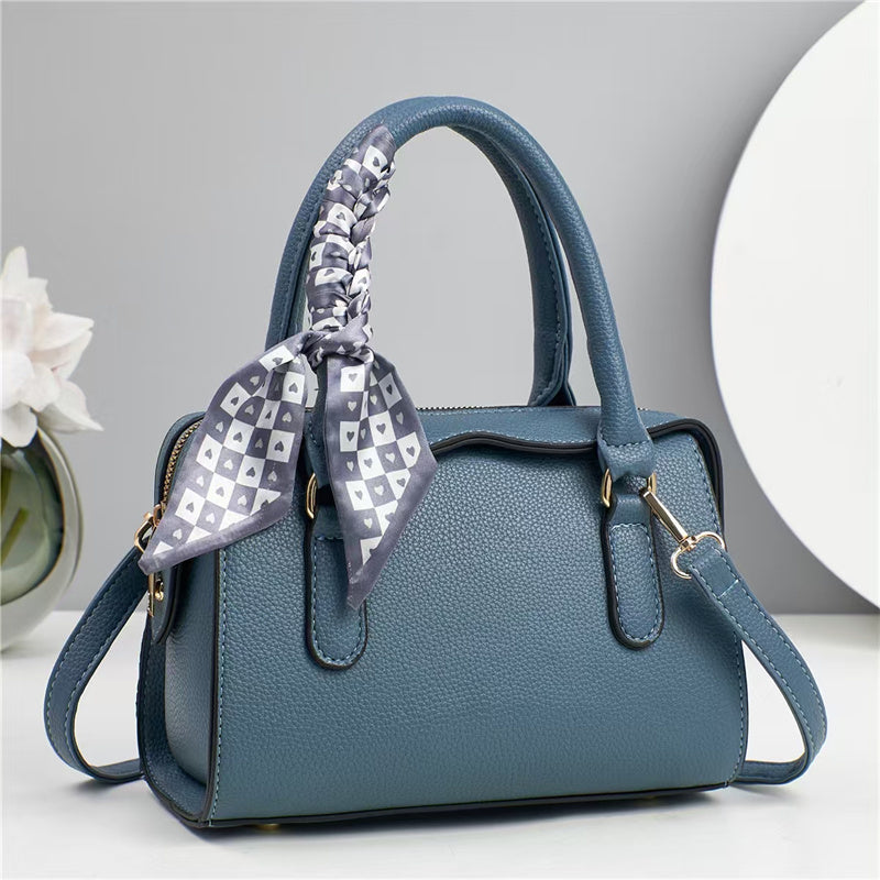 Luna Everyday Elegance