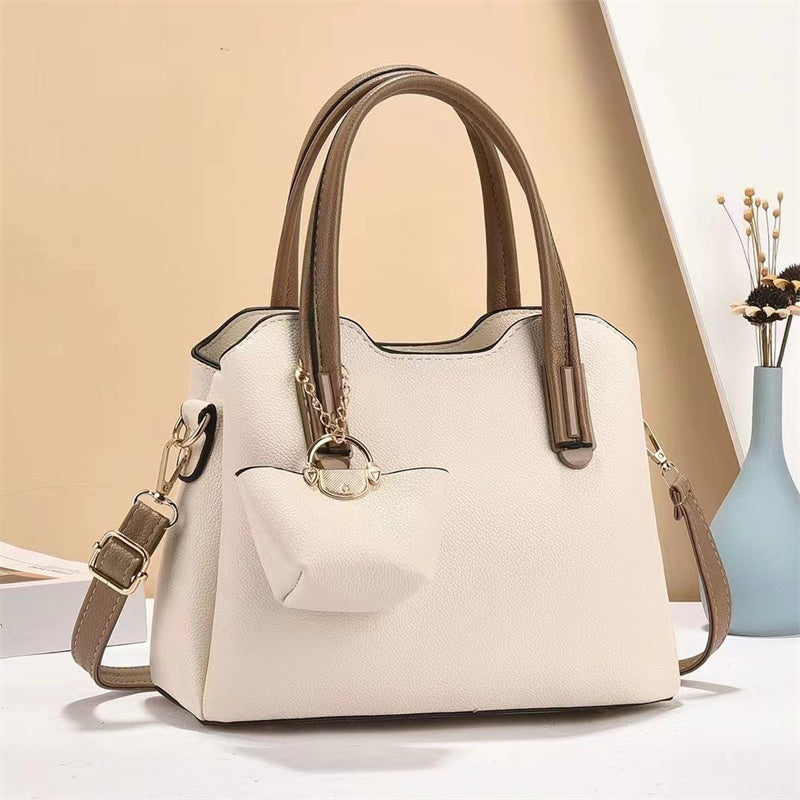 Chic Aura Handbag