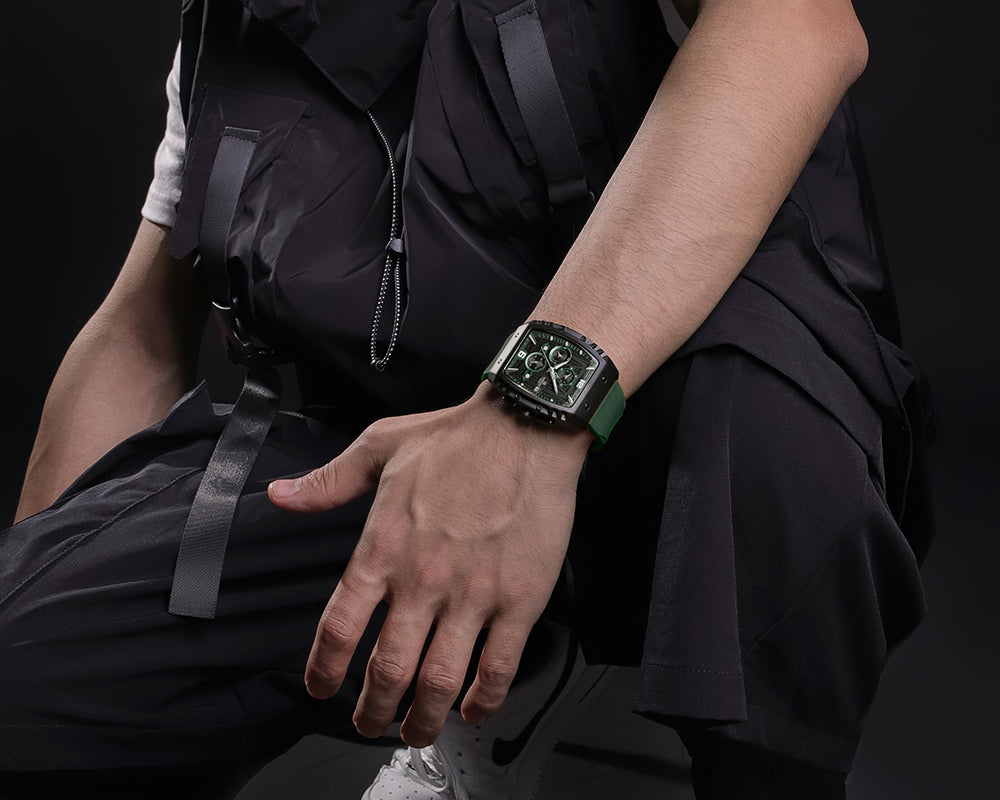 NAVIFORCE 8025 Colorful Square Case Chronograph Sport Watch