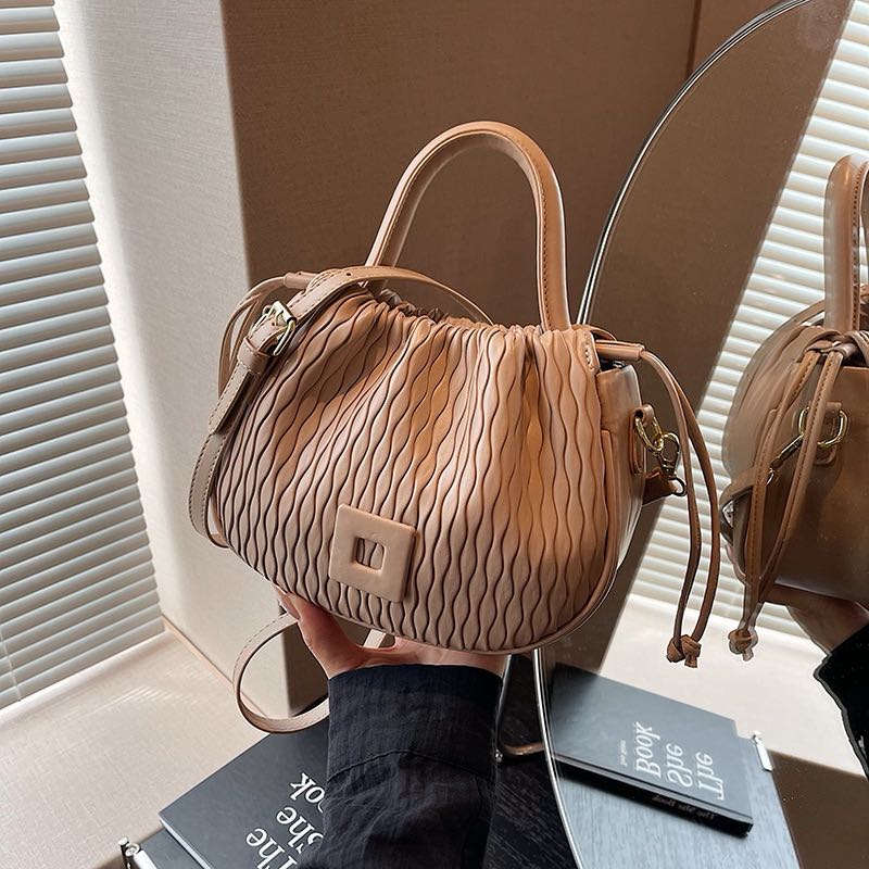 Franco's Ripple Handbag