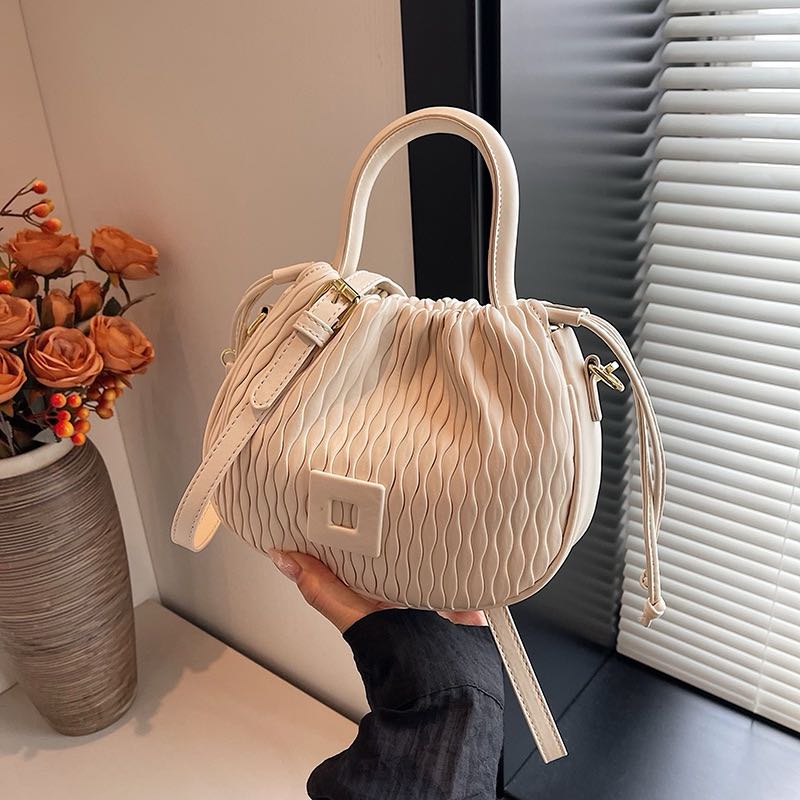 Franco's Ripple Handbag
